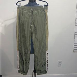 **USED** CALVIN KLEIN JOGGER PANTS